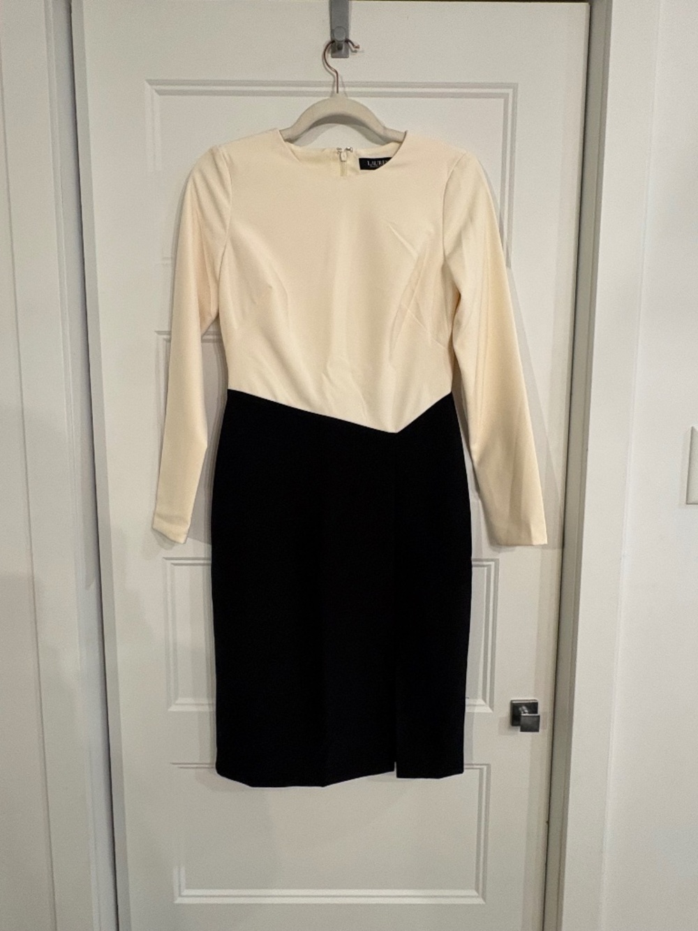Black & Ivory Long-Sleeve Sheath Dress
